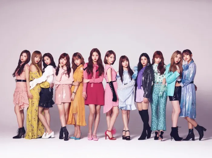 IZ ONE.jpg